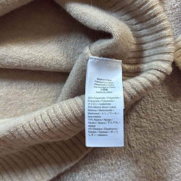 J Crew V-neck, collared sweater - Picture 7 of 7